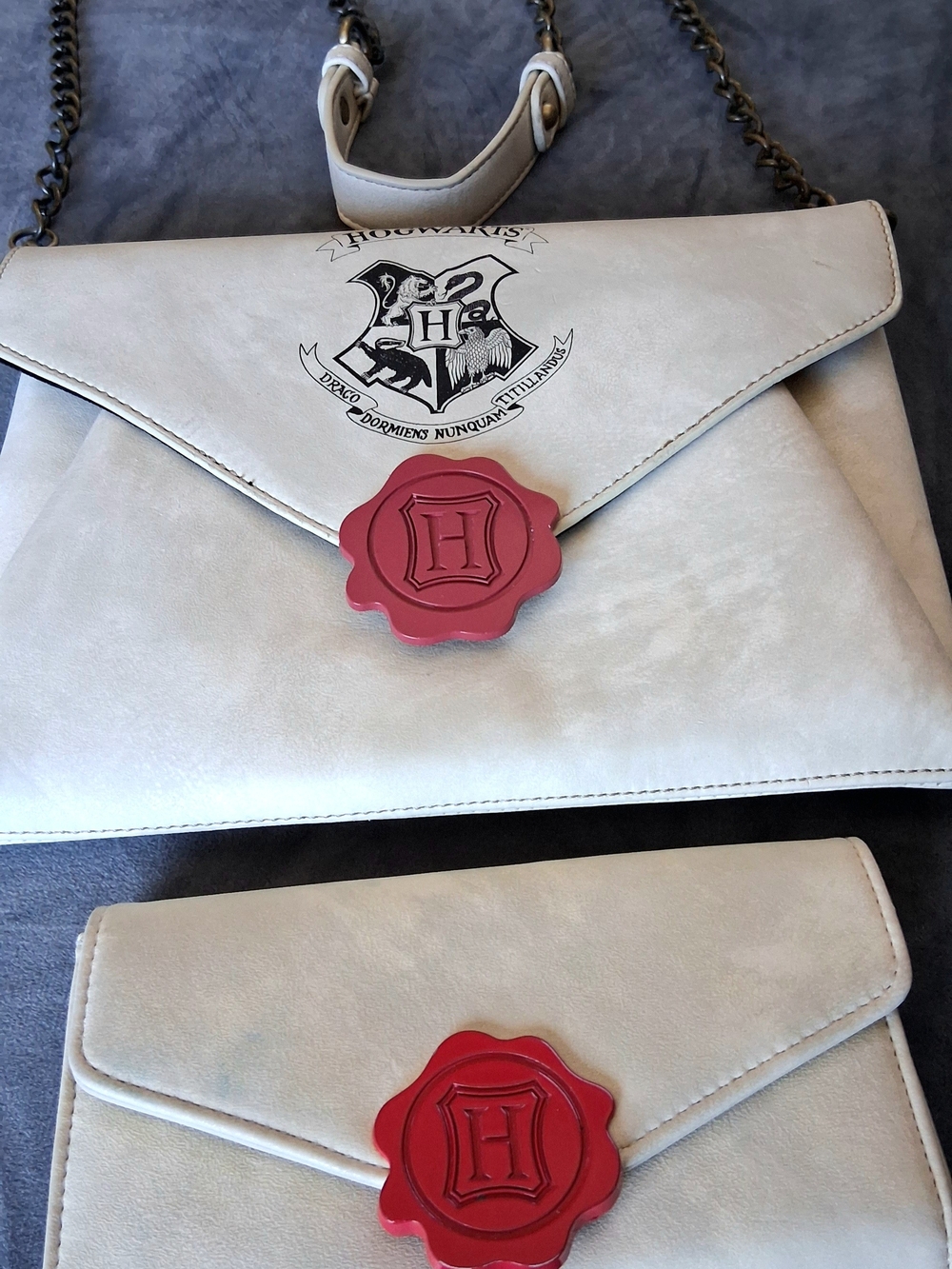 Harry Potter Letter Bag And Matching Letter Wallet/clutch Red Seal Accents